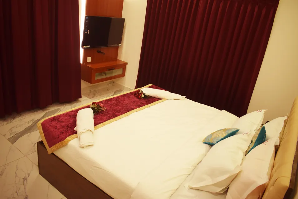 Deluxe Balcony suite RS(1)