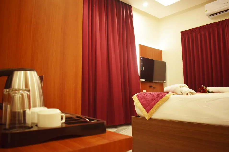 Deluxe Balcony suite RS(8)